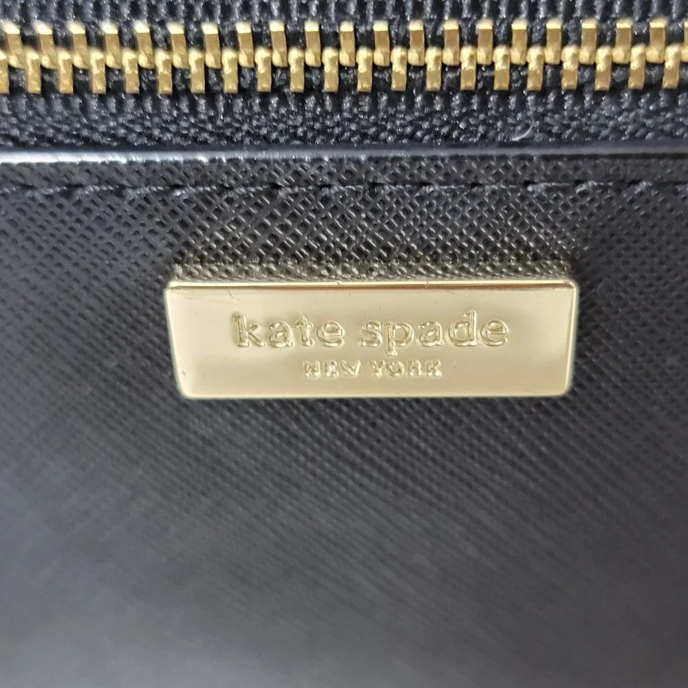 Kate Spade Laurel Way Tinie Saffiano Wristlet / Clutch